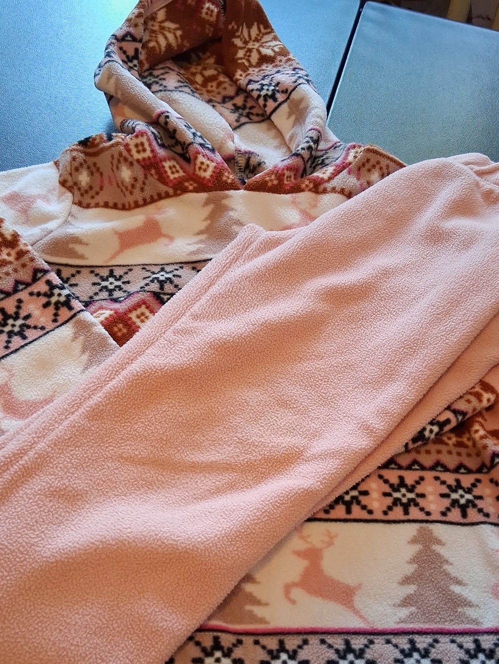 The Children's Place Cozy Pink  Patterned Fleece Jogger Set
